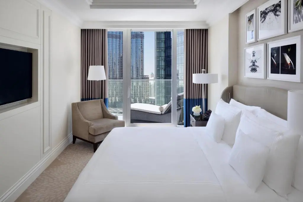 Premier with Partial Burj view Double Suite (full double bed)