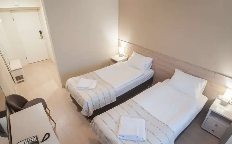Artelekom Hotel Room Type - Standard Double room twin beds