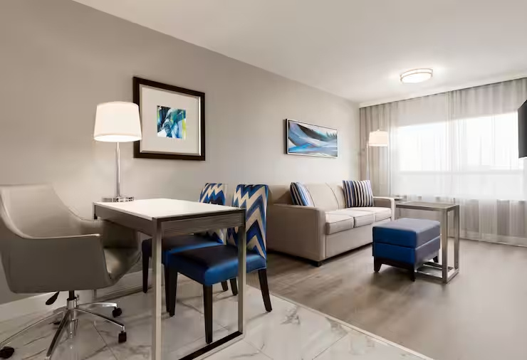 Embassy Suites by Hilton Toronto Airport - Chambres