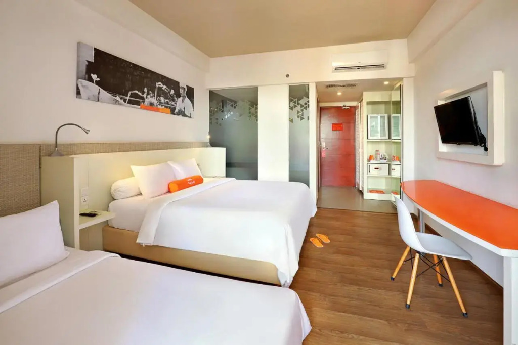 Harris Hotel Seminyak