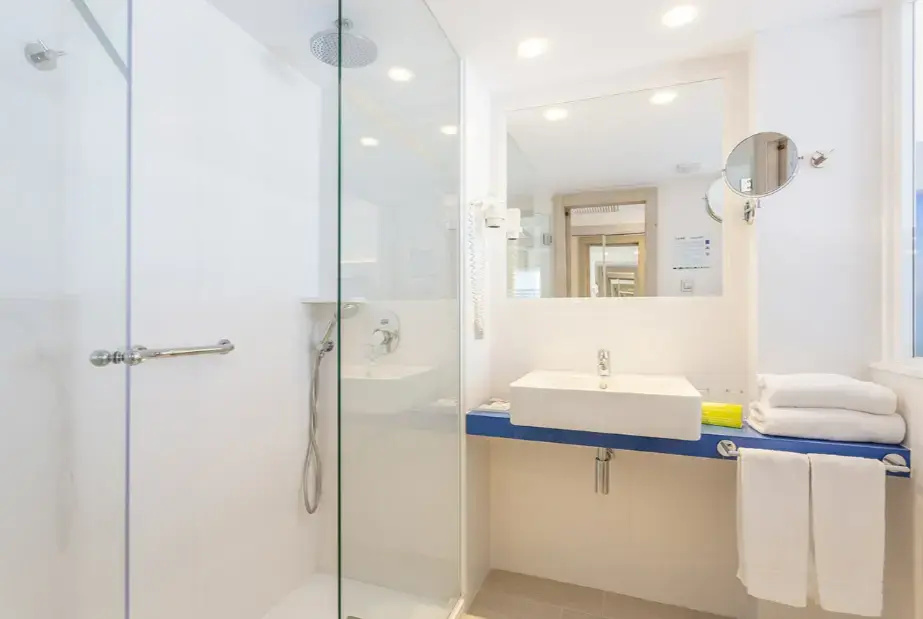 Globales Janeiro Hotel - Chambres