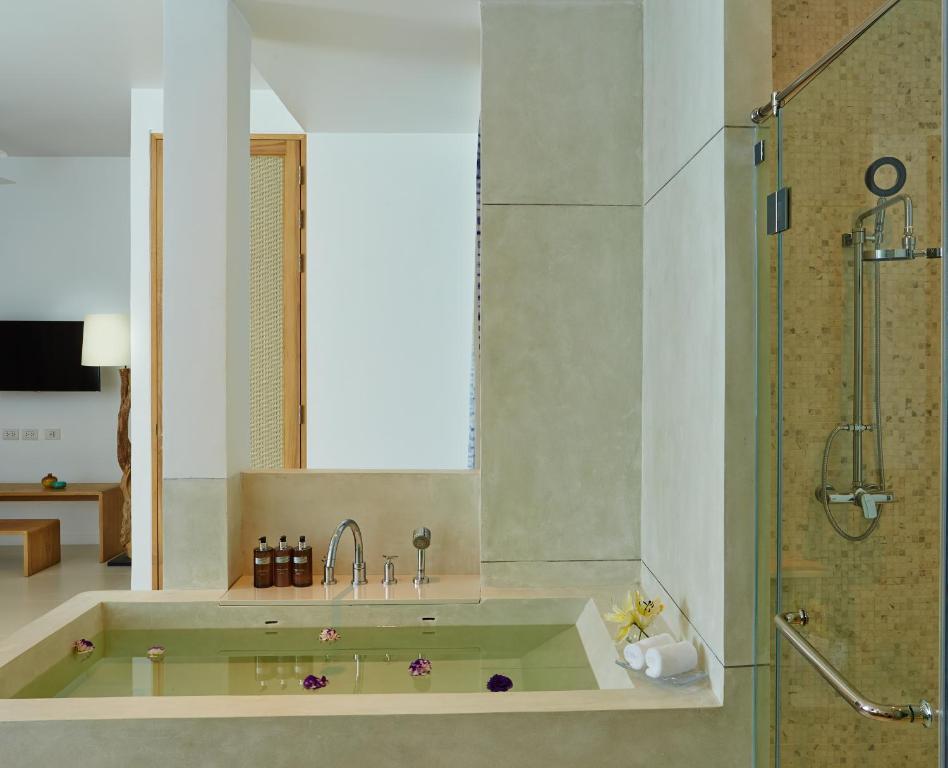 Bandara Villas Phuket