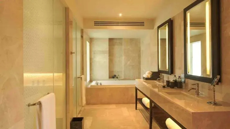 Двухместный люкс Pavilion двуспальная кровать в Amatara Welleisure Resort