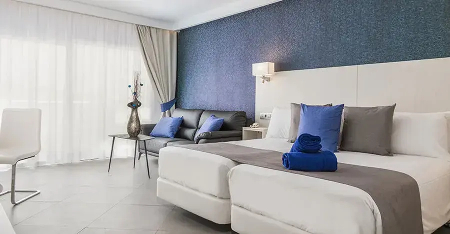 Aparthotel Esquinzo Y Monte Del Mar - Chambres
