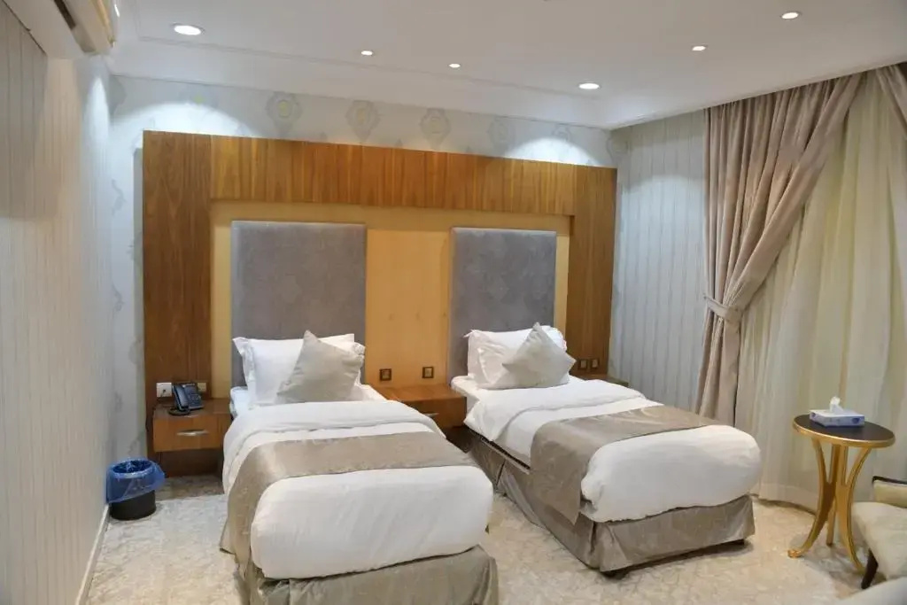 Double Studio (twin beds)