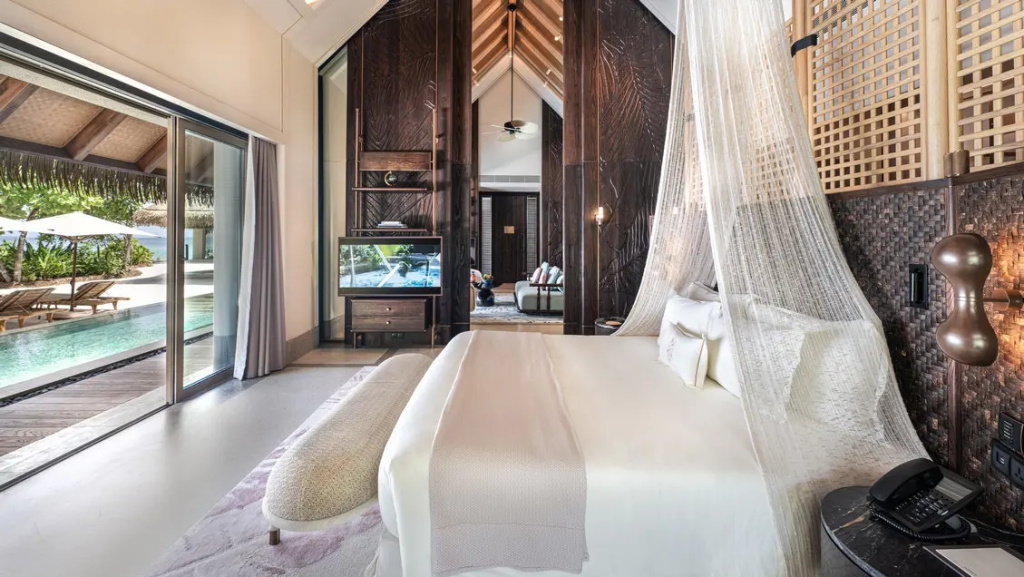3 Bedrooms Beach Residence