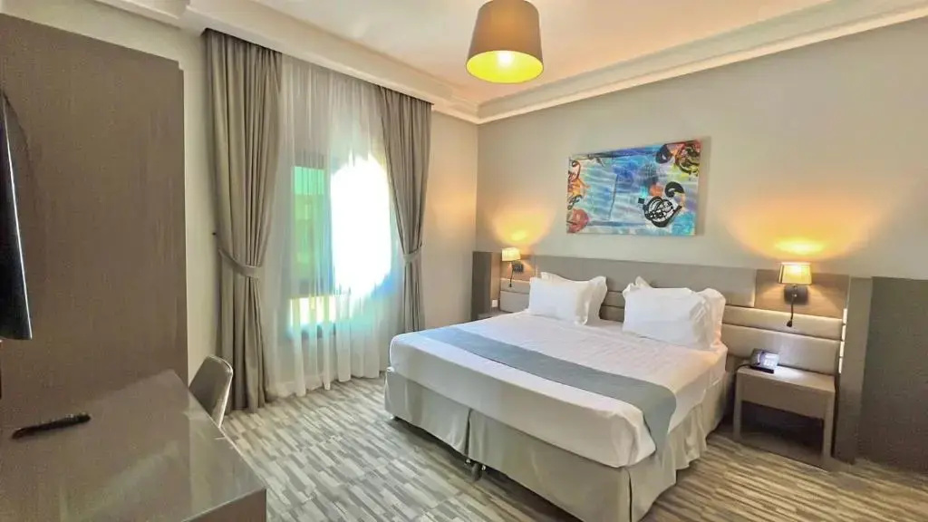 Double Junior Suite (full double bed)