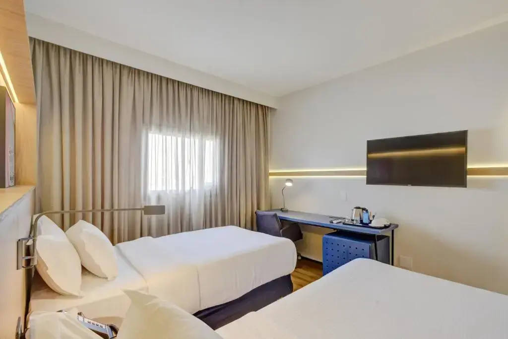 Hampton by Hilton Guarulhos Aeroporto - Chambres