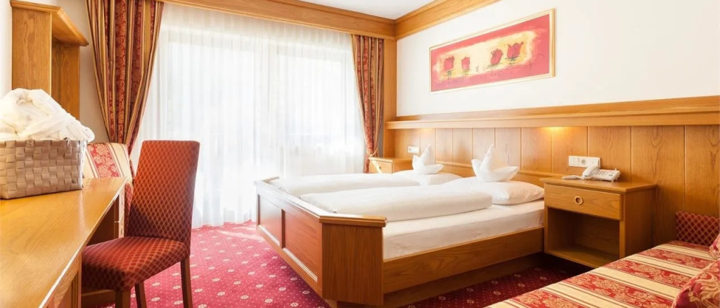 Comfort Alpin Double room (full double bed)