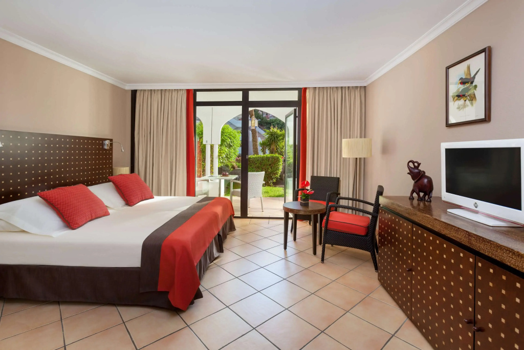 Standard Double room (twin beds)