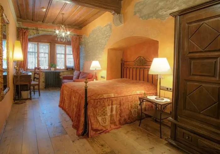 Hotel Gotisches Haus - Chambres