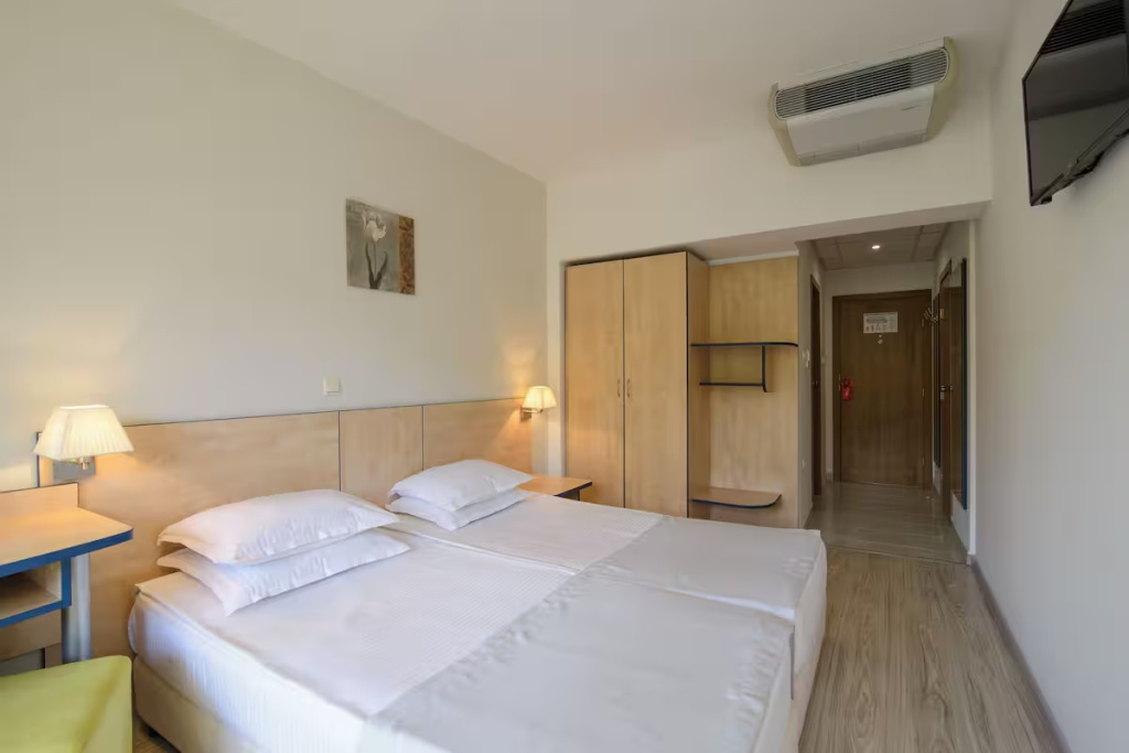 Madara Park Hotel - Chambres