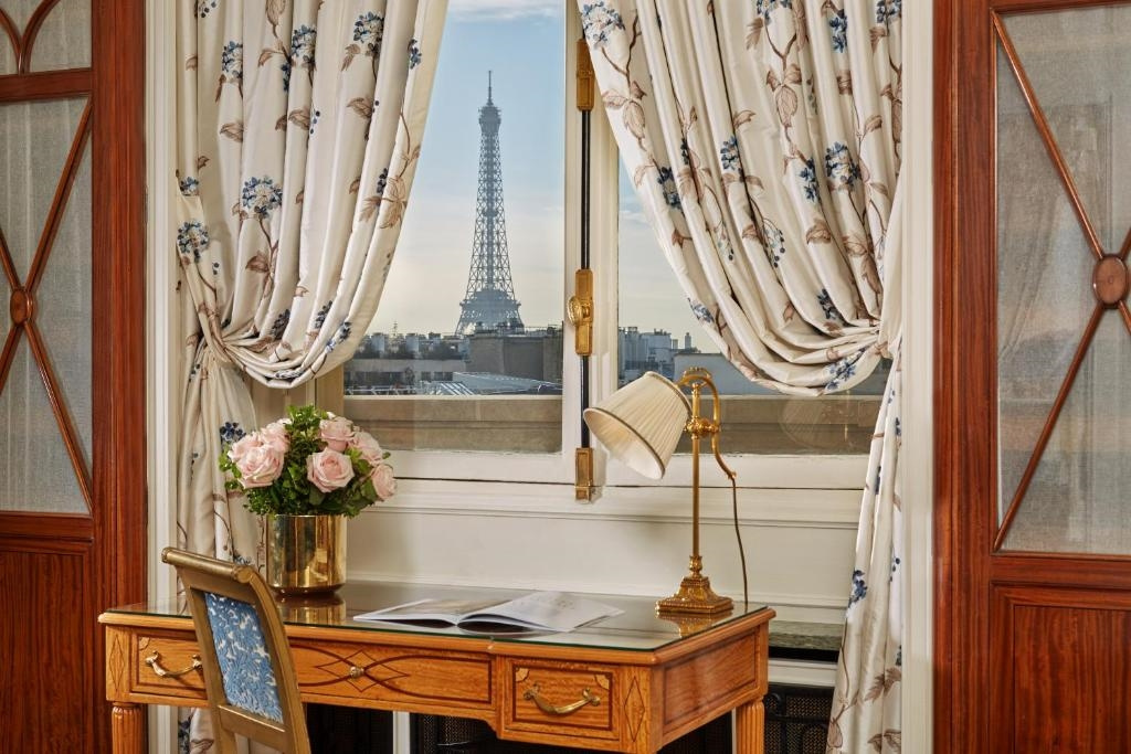 Hotel Raphael 92