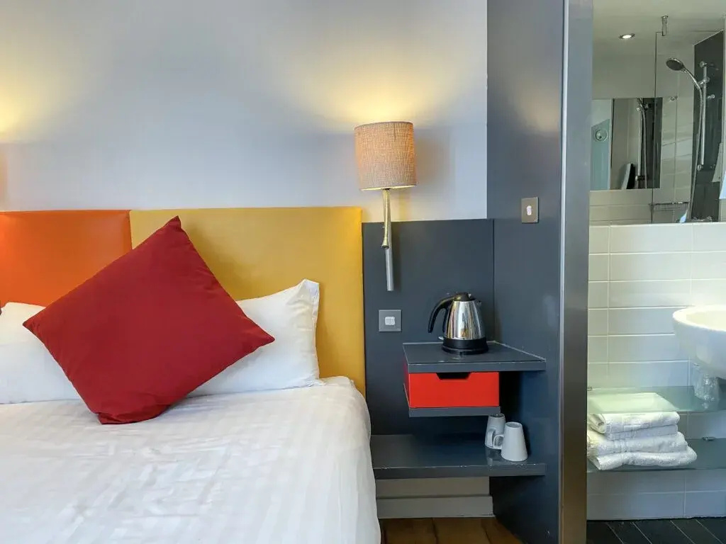 Four Points Flex by Sheraton Cardiff - Chambres