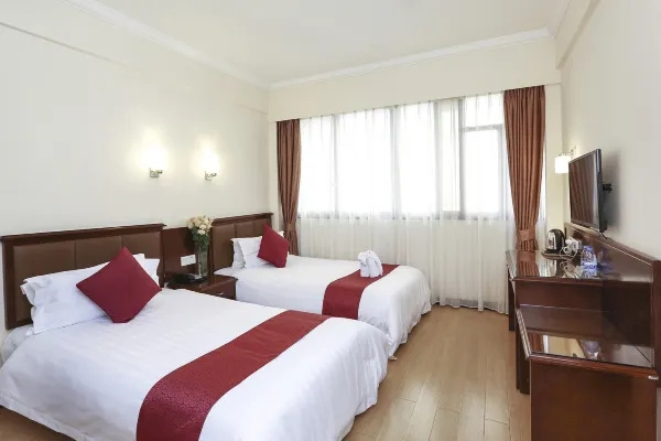 Delight Happy Reunion Triple Suite with city view