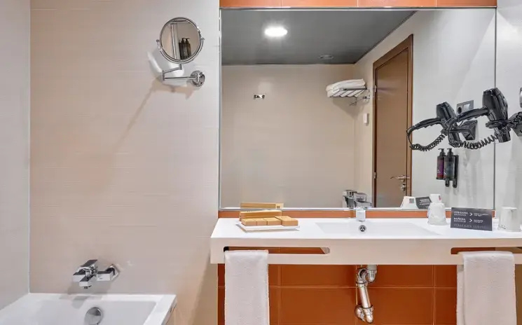 Hotel Turia Granada - Chambres