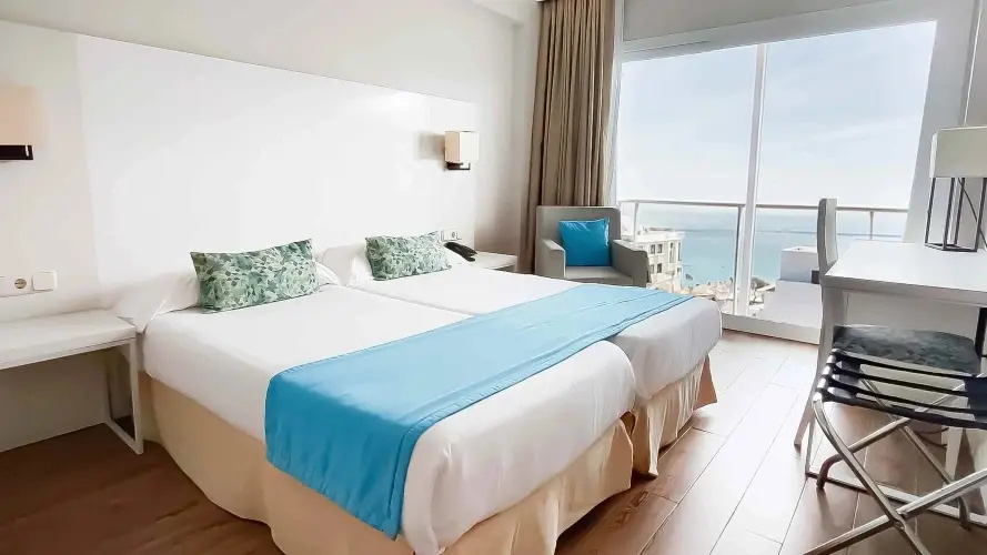 BLUESEA Cala Millor - Chambres