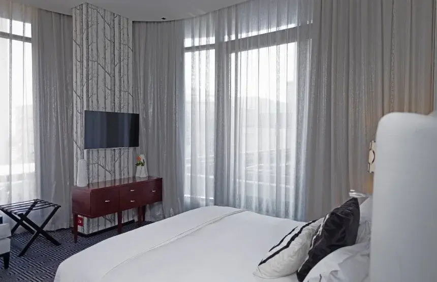 Executive Round Double room (full double bed)