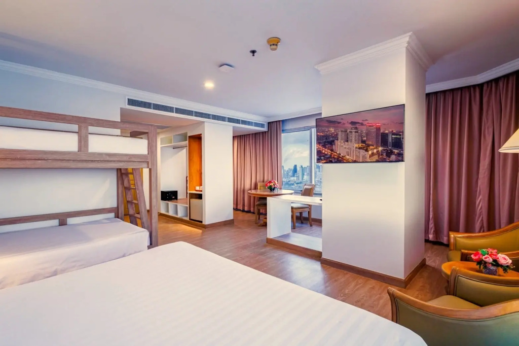 Трёхместный номер Deluxe в Prince Palace Hotel Bangkok