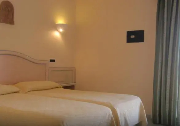 Triple room with balcony