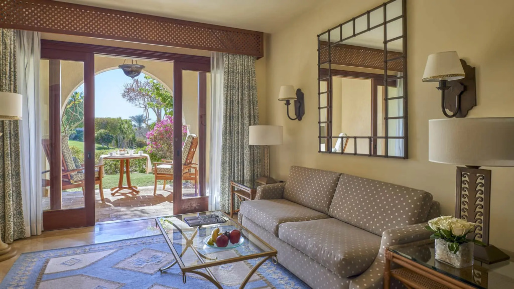Люкс с 2 комнатами Residential с красивым видом из окна в Four Seasons Resort Sharm EL Sheikh