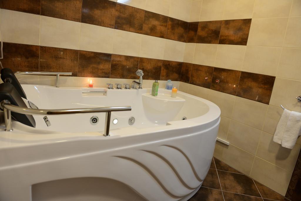 Paradise Spa Hotel