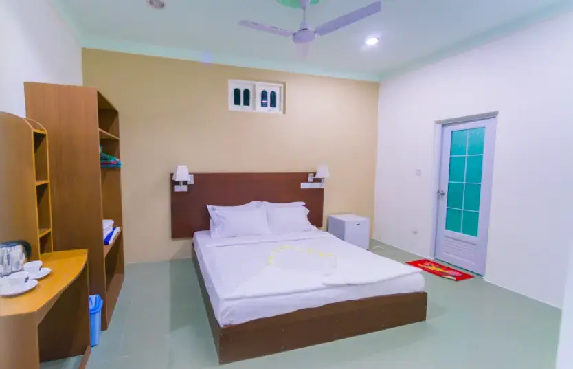 Standard Double room (full double bed)