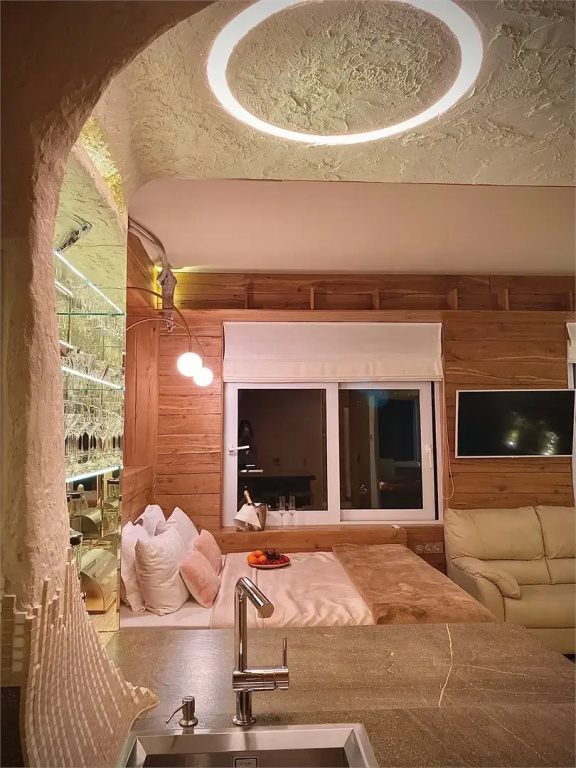Light Lux Double Chalet (full double bed)