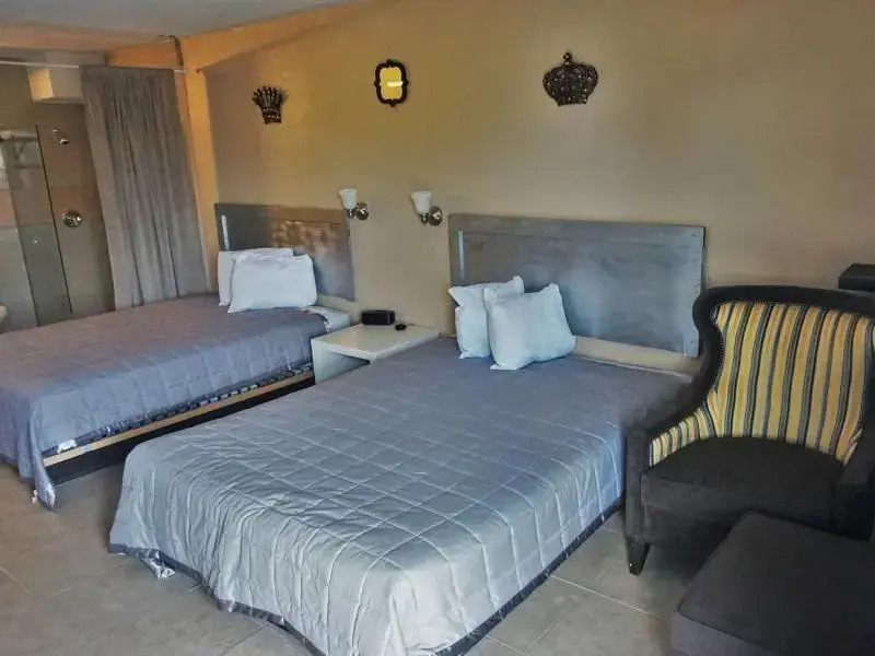 Номер Deluxe Poolside в The M Hotel International Drive Near Universal Orlando