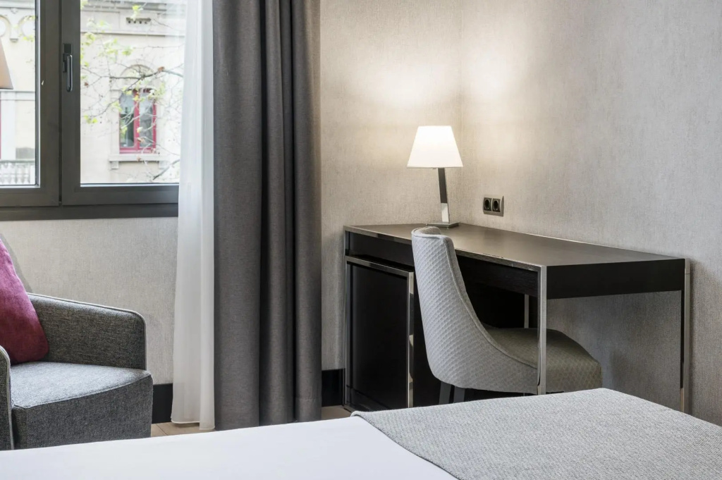 Hotel ILUNION Bel Art Room Type - TWIN STANDARD