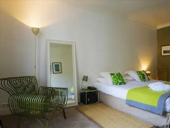 Double Nina Suite (full double bed)