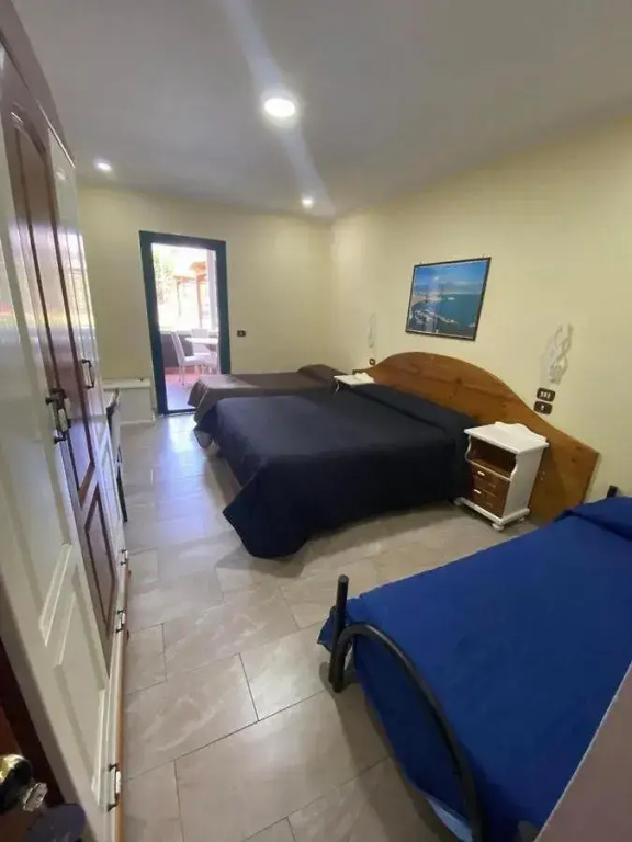Standard Family room