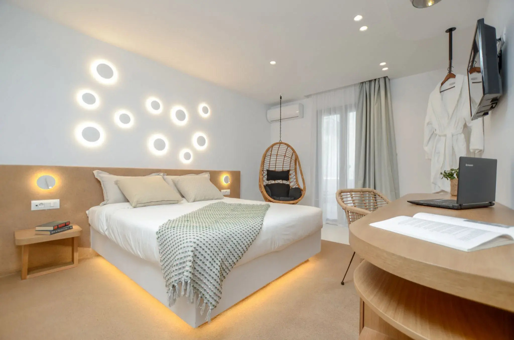 Orpheus Semibasement Suite