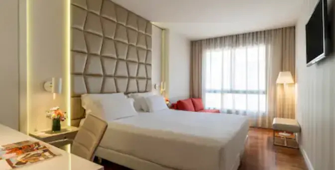Superior XL Double room (twin beds)