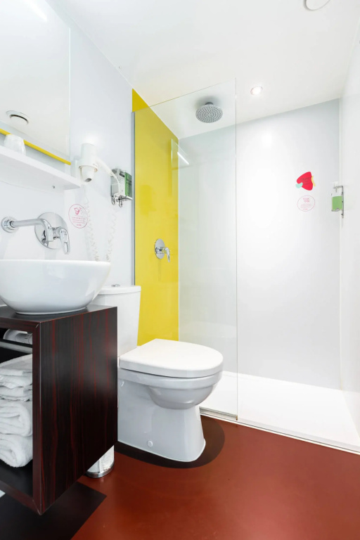 Qbic Hotel Amsterdam WTC - Chambres