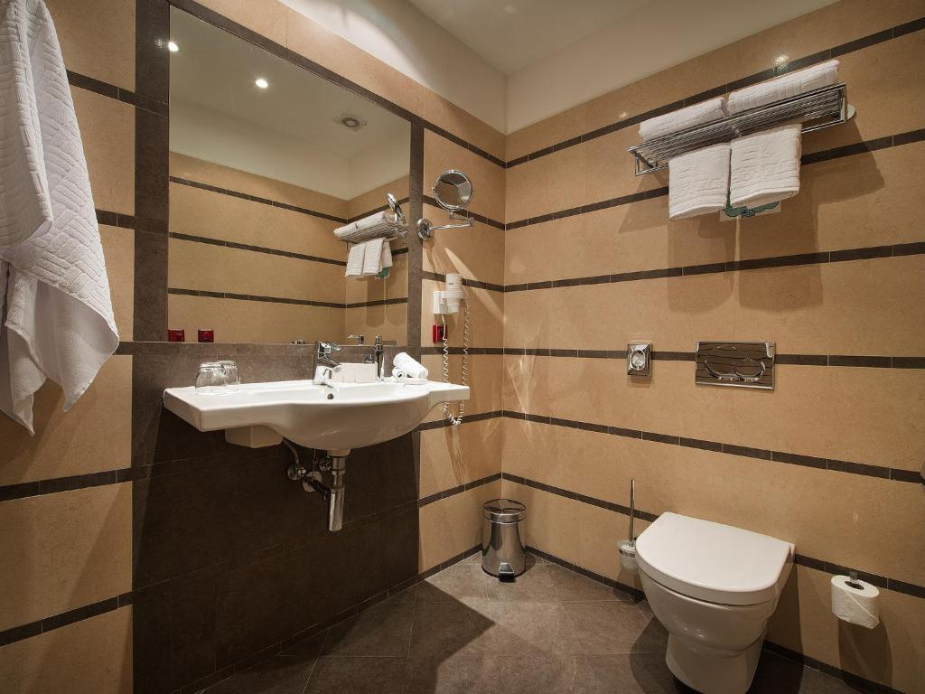 EA Hotel Downtown - Chambres
