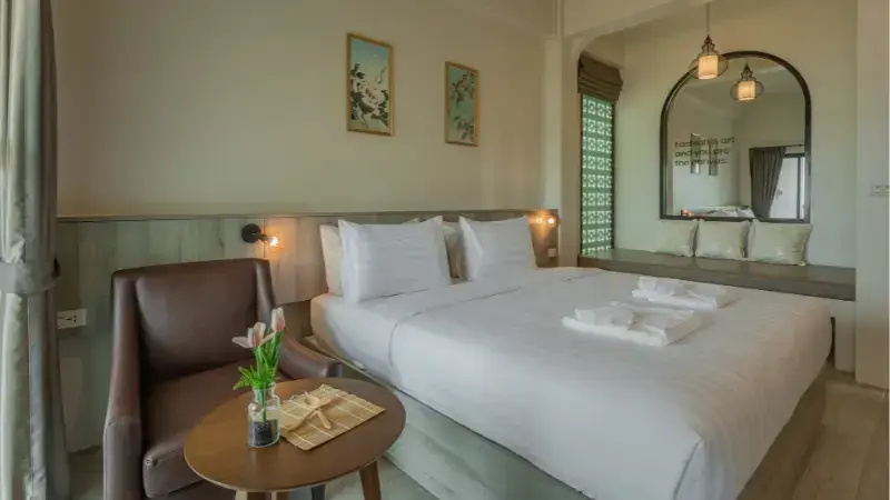 Plum Superior Double room (full double bed)