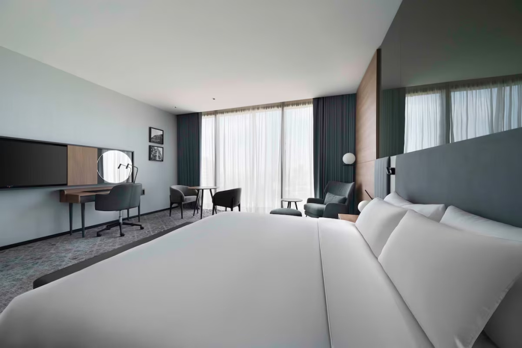 Standard Double room (full double bed)