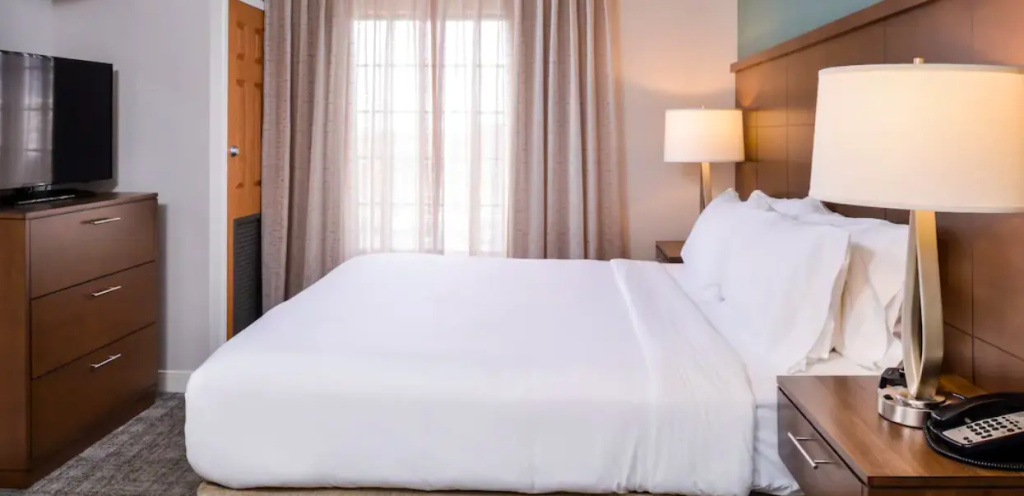 Staybridge Suites Indianapolis Downtown - Convention Center by IHG - Chambres
