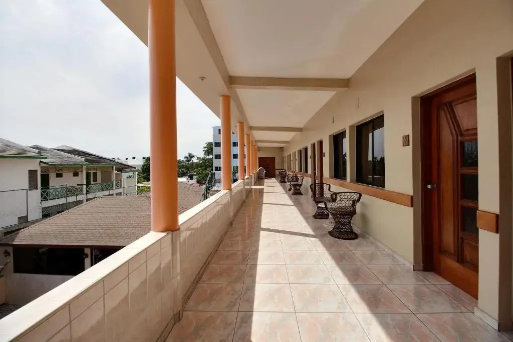 Hotel Garant & Suites by null