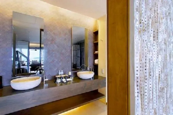 Двухместный номер XL с видом на море двуспальная кровать в Hansar Samui Resort & Spa