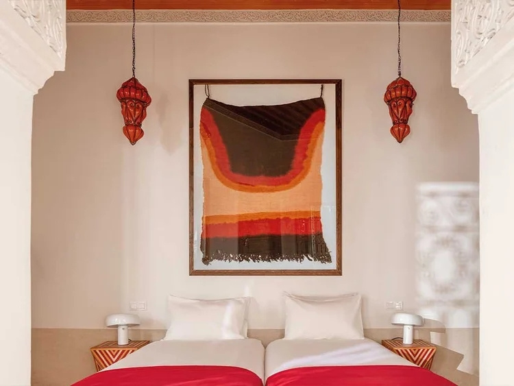 Orange Double Suite (full double bed)