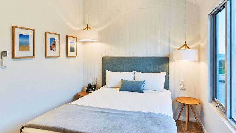 2 Bedrooms Villa