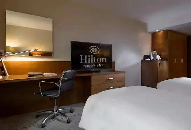 Hilton Zurich Airport - Chambres