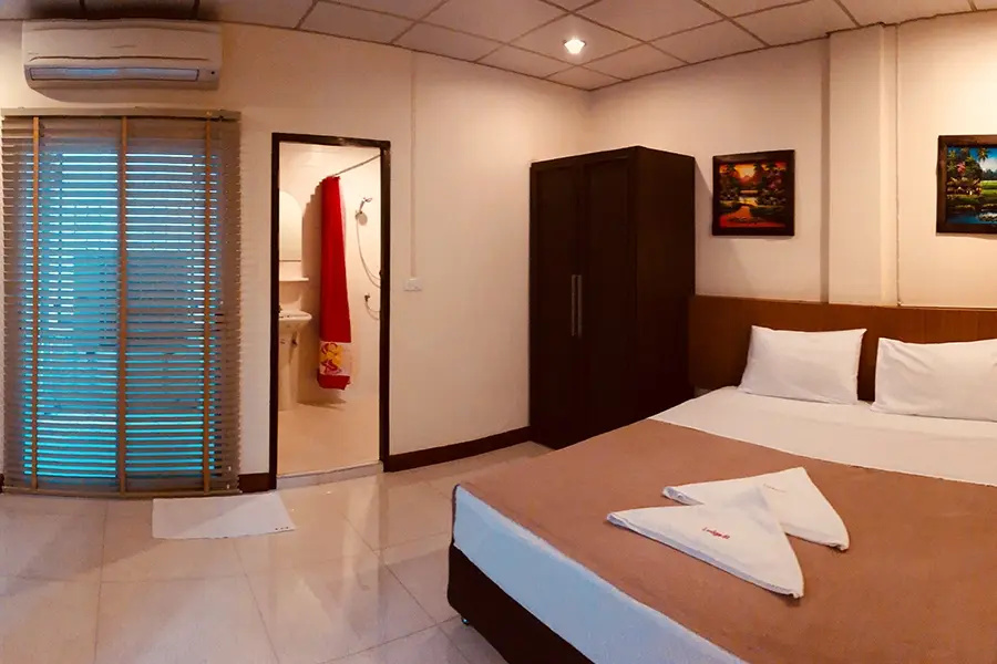 Master Double room (full double bed)