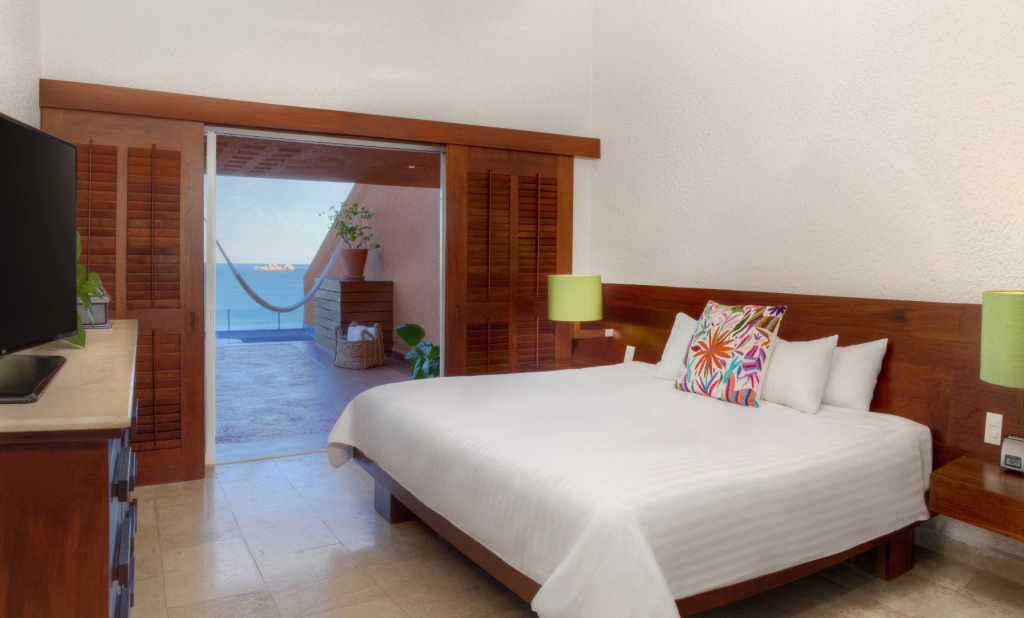 2 Bedrooms Emperador Suite