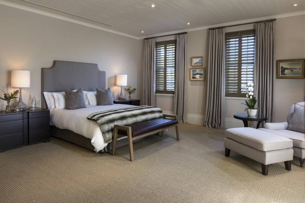 Executive Double Suite (full double bed)