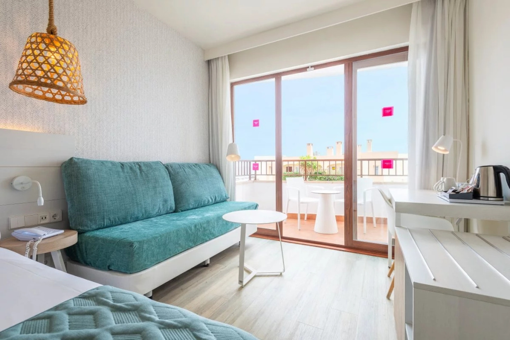Leonardo Royal Hotel Ibiza Santa Eulalia - Chambres