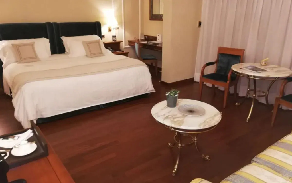 Family Smart Suite