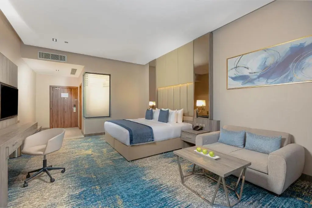 Double room (full double bed)